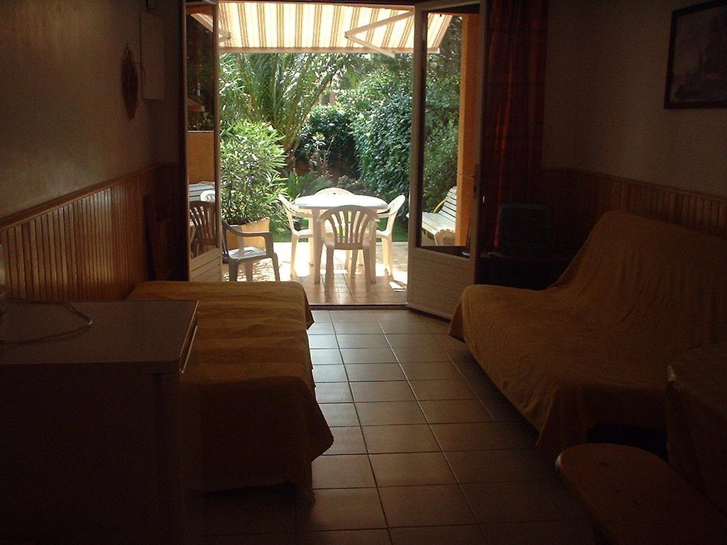 Residence La Catalane แซงต์-ซีเปรียง ภายนอก รูปภาพ